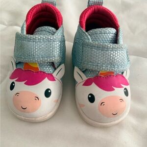 Iliki squeaky baby kids shoes, like new size 2